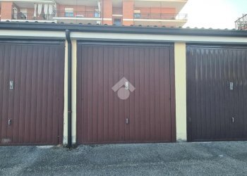 Four-room apartment Via Edoardo Brizio, Bra - photo 25