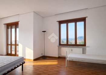 Four-room apartment Via Edoardo Brizio, Bra - photo 3