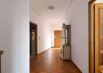 Four-room apartment Via Edoardo Brizio, Bra - photo 9