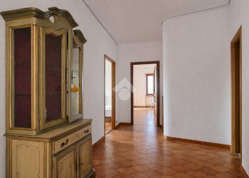 Four-room apartment Via Edoardo Brizio, Bra - photo 10