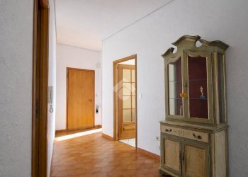 Four-room apartment Via Edoardo Brizio, Bra - photo 11