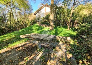 Independent house Via Sp120, Avolasca - photo 1