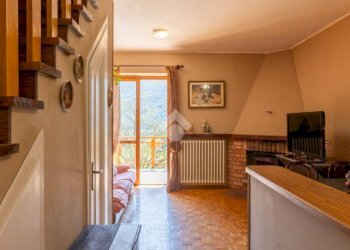 Semi-detached house Via Chabriols, Torre Pellice - photo 9