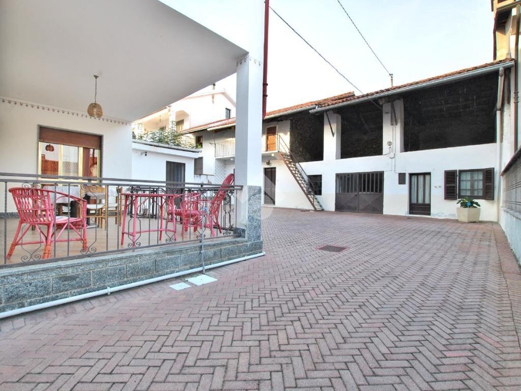 Casa indipendente Via Carlo Emanuele Dotta, Borgo d'Ale - foto 3