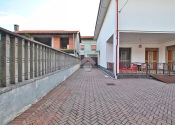 Independent house Via Carlo Emanuele Dotta, Borgo d'Ale - photo 2