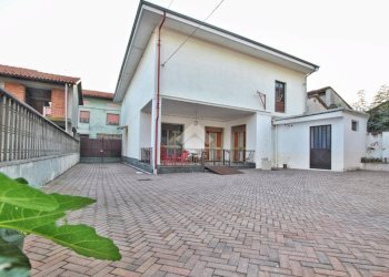 Independent house Via Carlo Emanuele Dotta, Borgo d'Ale - photo 1