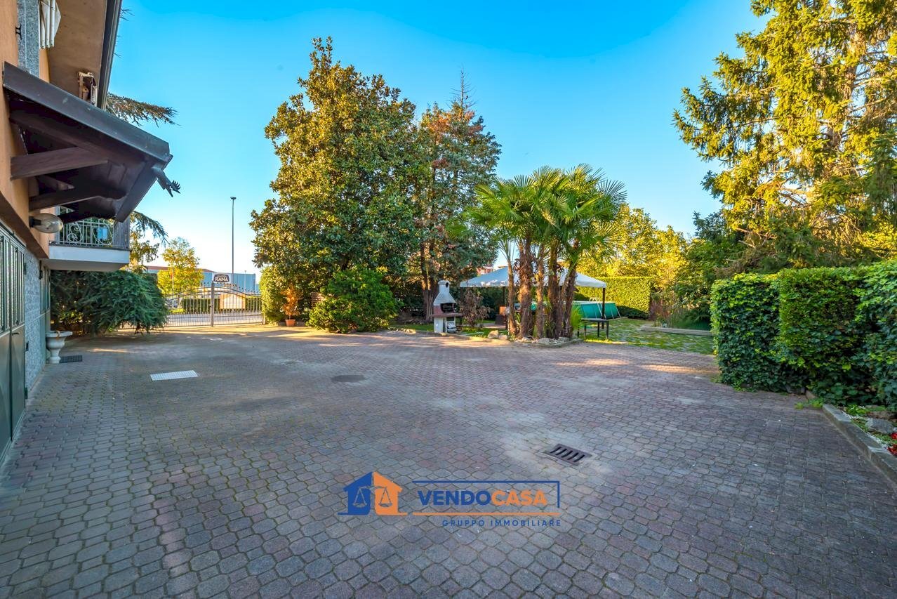 Independent house Moretta - photo 2