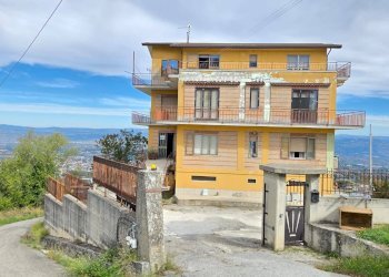 Foto 2 - Appartamento via seggio
 
4, Montefusco - foto 2