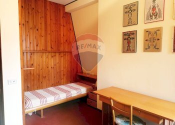 Camera / camera da letto - Appartamento Via Dei Gigli
 
1, Lagonegro - foto 13