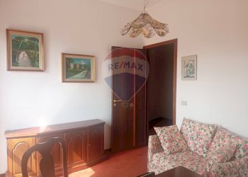 Soggiorno - Appartamento Via Dei Gigli
 
1, Lagonegro - foto 16