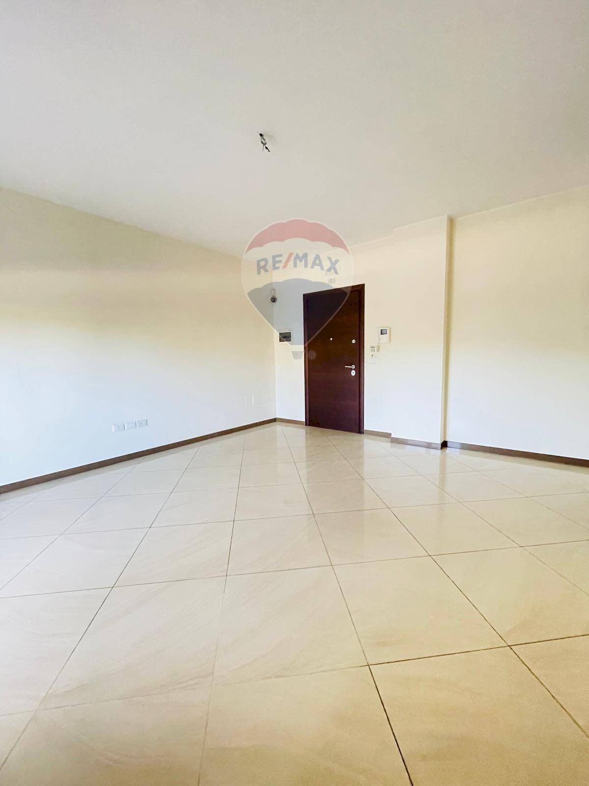 Stanza vuota - Trilocale Via Orfeo Mazzitelli
 
248, Bari - foto 3