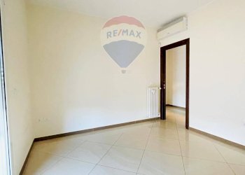 Stanza vuota - Trilocale Via Orfeo Mazzitelli
 
248, Bari - foto 9