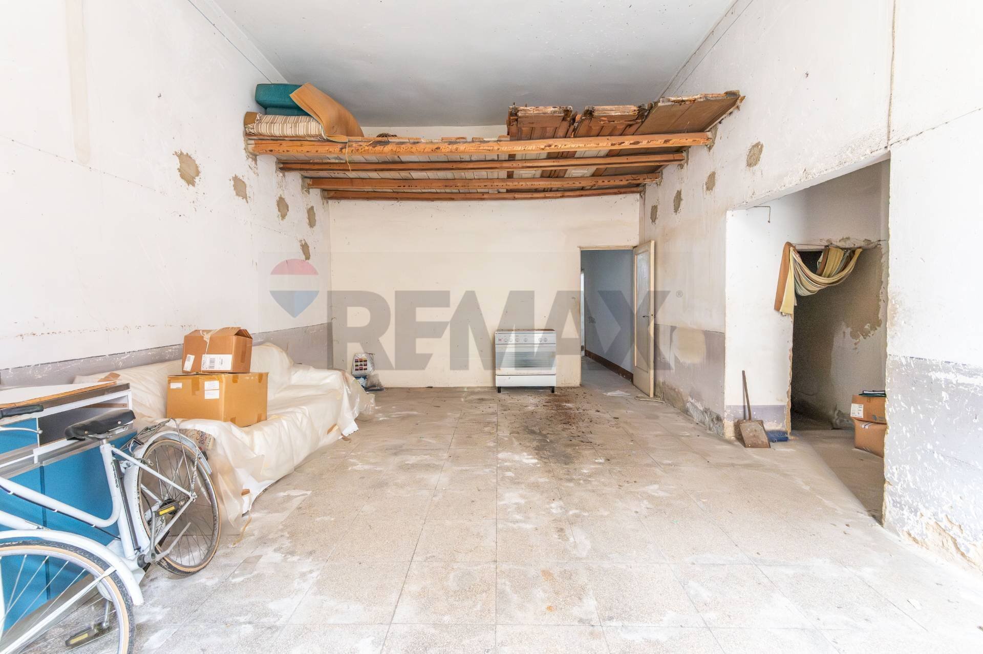 Parcheggio - Semi-detached house via platone
 
18, Grammichele - photo 3