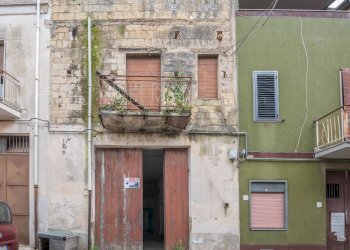 Edificio all\'aperto - Casa semi indipendente via platone
 
18, Grammichele - foto 1