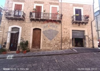 Edificio all\'aperto - Commercial Premises VIA GIUSTI
 
137, Ramacca - photo 25