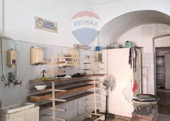 Bagno - Commercial Premises VIA GIUSTI
 
137, Ramacca - photo 13