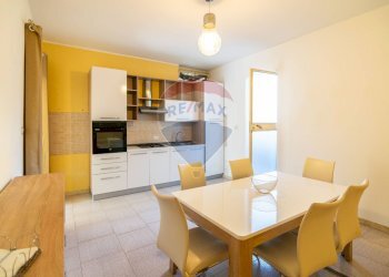 Sala da pranzo - Independent house Via Guglielmo Marconi
 
42, Tremestieri Etneo - photo 20