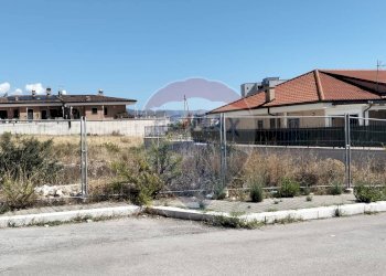 Edificio all\'aperto - Terreno edificabile Via Primo Levi, Manfredonia - foto 7