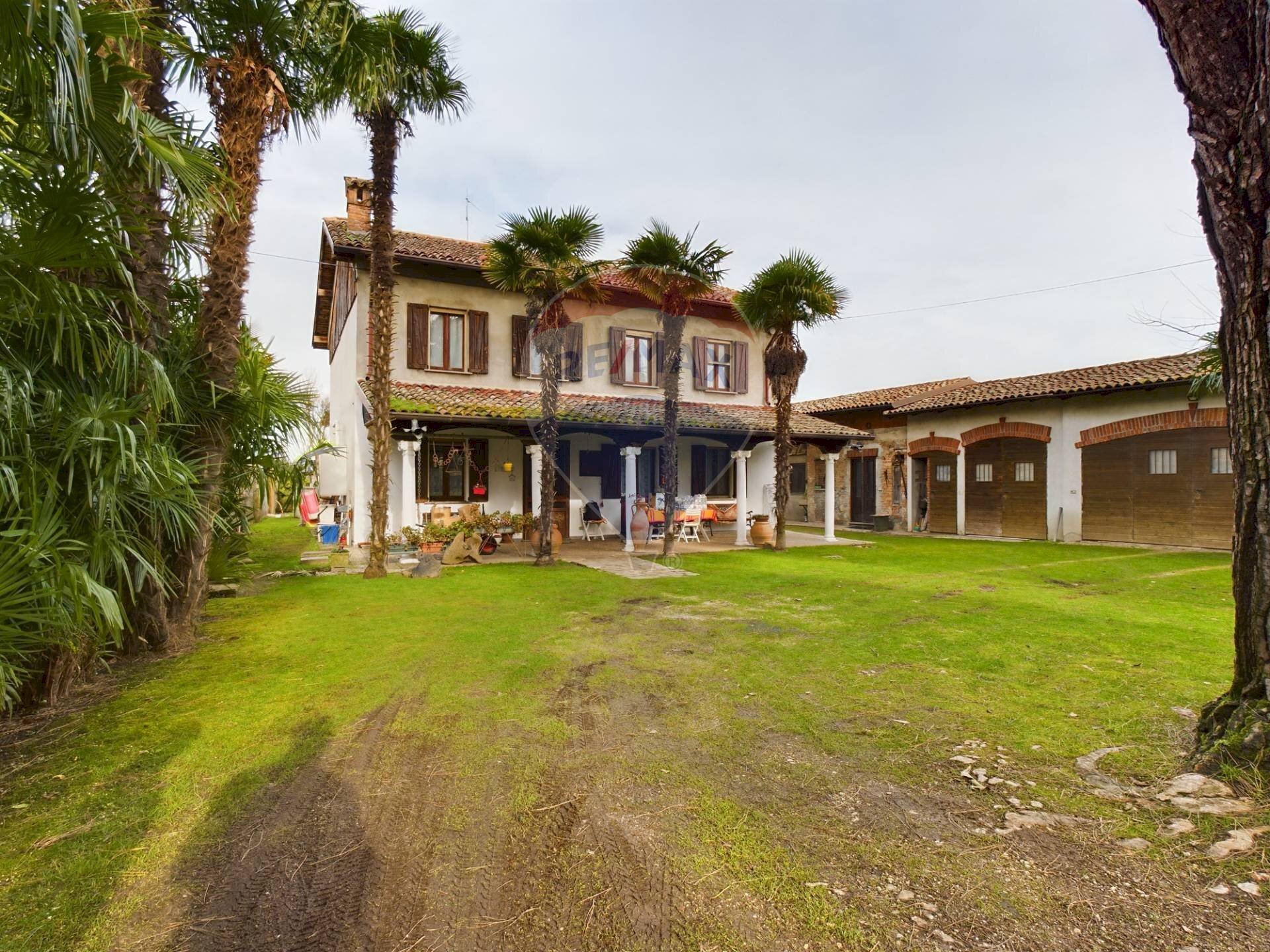 Casa all\'aperto - Villa Via Cascina Casotti
 
22, Cava Manara - photo 1