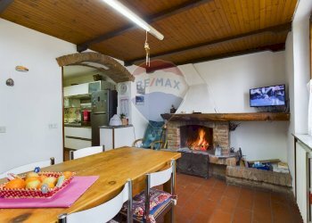 Sala da pranzo - Villa Via Cascina Casotti
 
22, Cava Manara - foto 18