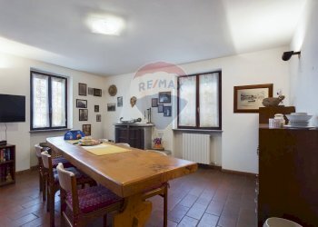 Sala da pranzo - Villa Via Cascina Casotti
 
22, Cava Manara - foto 24