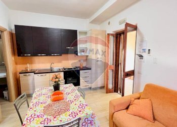 soggiorno con angolo cottura - Villa Località Palude Mezzane
 
SNC, Vieste - foto 13