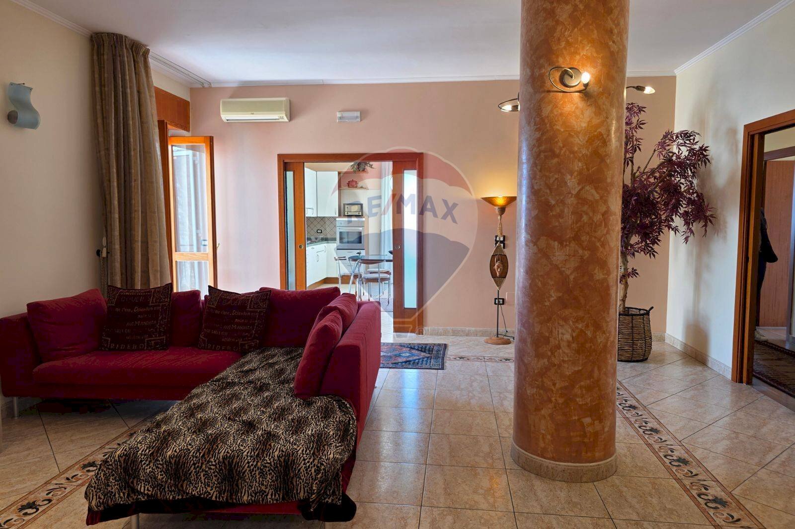 Soggiorno - Appartamento Lungomare Enrico Mattei
22, Vieste - foto 2