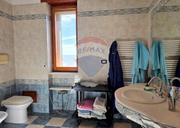 Bagno - Appartamento Lungomare Enrico Mattei
 
22, Vieste - foto 20