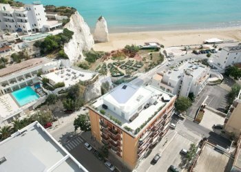 Vista dell\'acqua - Appartamento Lungomare Enrico Mattei
 
22, Vieste - foto 31