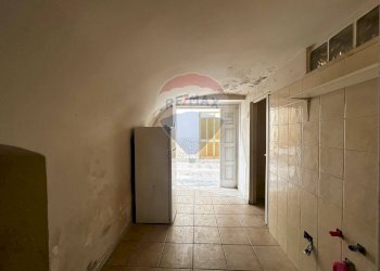 Hall / corridoio - Monolocale Via Fontana
 
114, Vieste - foto 1