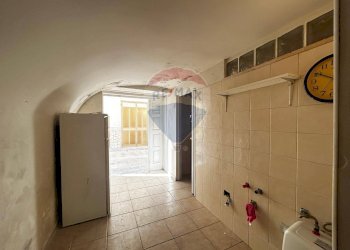 Hall / corridoio - Monolocale Via Fontana
 
114, Vieste - foto 8