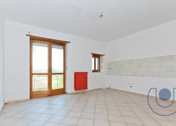 camera 2 piano superiore - Casa semi indipendente Via Roma, Arignano - foto 18