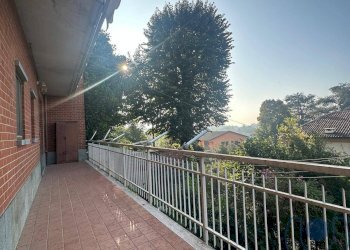 Balcone - Casa semi indipendente via Roma, Arignano - foto 29