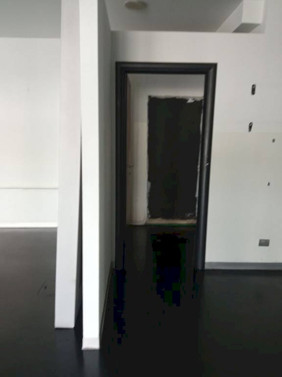 Interno non residenziale - Negozio via Pezzana, Carpi - foto 3