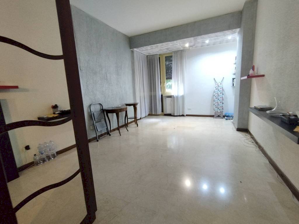 Ingresso - Trilocale viale Lazio, 24, Milano - foto 3