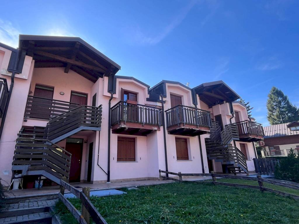 Facciata - Two-room apartment via Papa Giovanni XXIII, 5, Oulx - photo 2