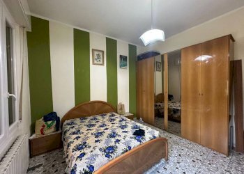 Camera da letto - Three-room apartment via Giuseppe Mazzini, 6, Albizzate - photo 7