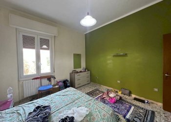 Camera da letto - Three-room apartment via Giuseppe Mazzini, 6, Albizzate - photo 8