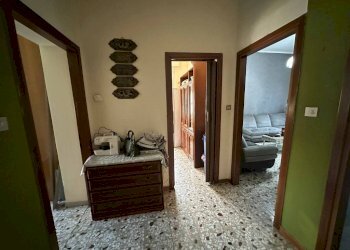 Disimpegno - Three-room apartment via Giuseppe Mazzini, 6, Albizzate - photo 13