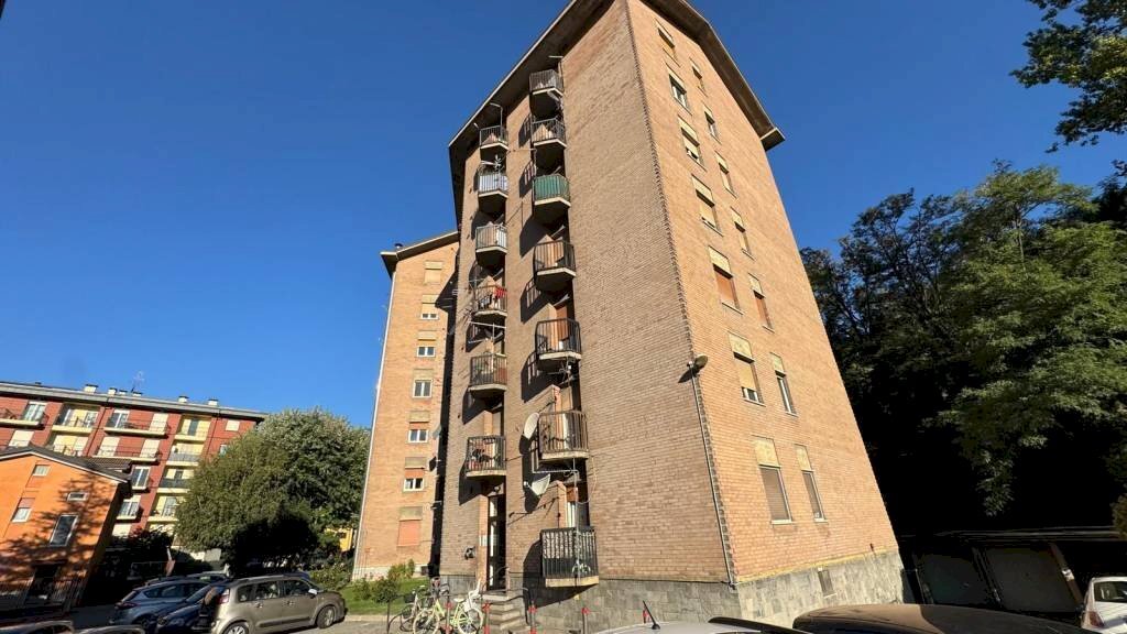 Facciata - Bilocale corso Ivrea, Aosta - foto 2