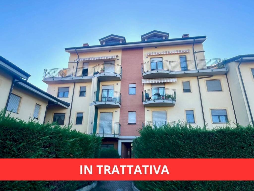 Facciata - Trilocale via Susa, 19/d, Carmagnola - foto 1