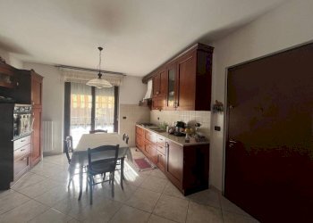 Cucina - Trilocale via Susa, 19/d, Carmagnola - foto 5