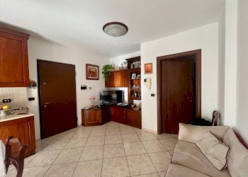 Soggiorno - Trilocale via Susa, 19/d, Carmagnola - foto 10