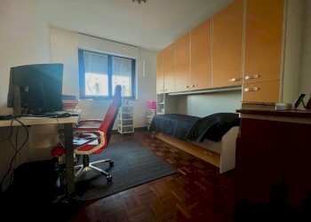 Camera da letto - Trilocale via Susa, 19/d, Carmagnola - foto 25