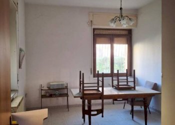 Salone - Villa via Ettore Riola, San Giorgio del Sannio - foto 6