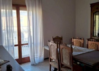 Salone - Villa via Ettore Riola, San Giorgio del Sannio - foto 11