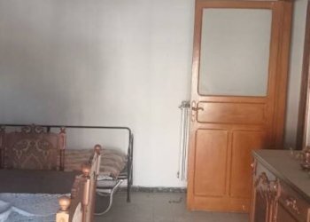 Stanza arredata - Villa via Ettore Riola, San Giorgio del Sannio - foto 39