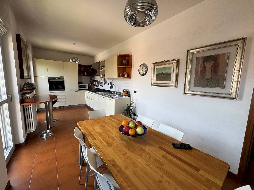 Cucina - Quadrilocale via Col di Lana, 35, Monza - foto 2