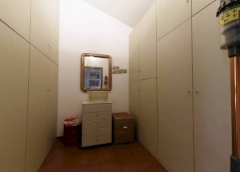 Cabina armadio - Quadrilocale via Col di Lana, 35, Monza - foto 23