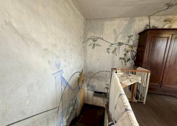 Veranda - Casa indipendente piazza Vincenzo Delleani, 2, Pollone - foto 7